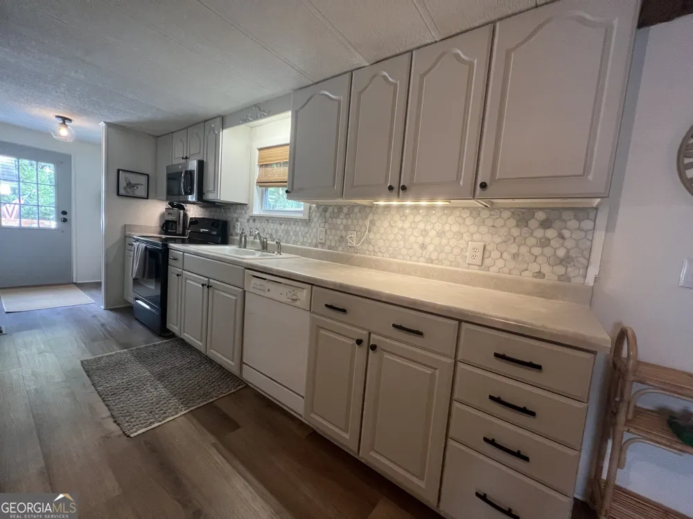 125 River Lake CT Eatonton, GA 31024