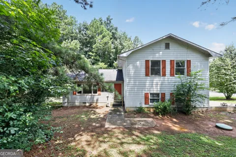 575 Oak Springs DR NW