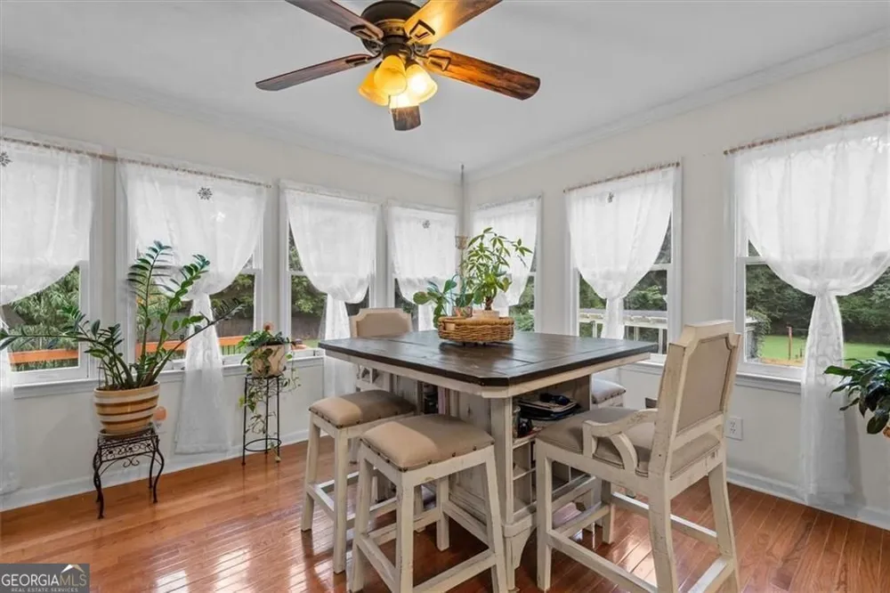 327 Swan DR Hiram, GA 30141
