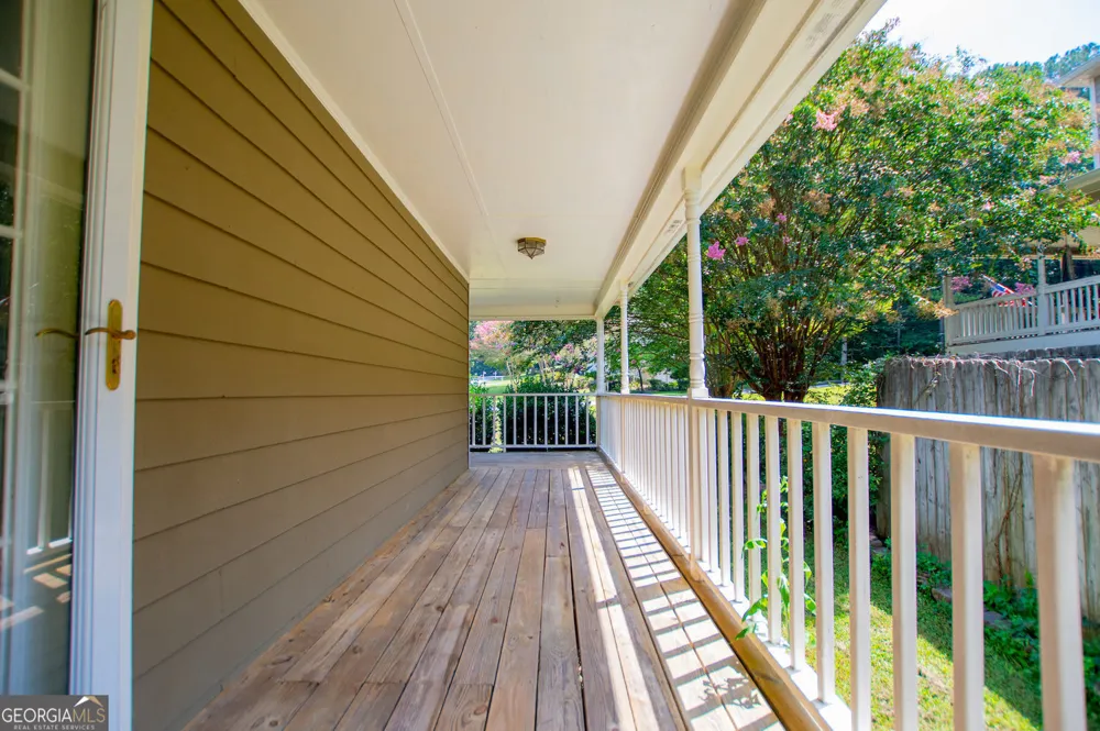 327 Swan DR Hiram, GA 30141
