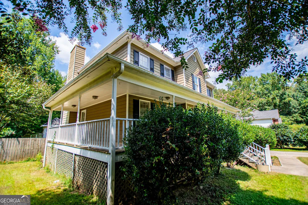 327 Swan DR Hiram, GA 30141