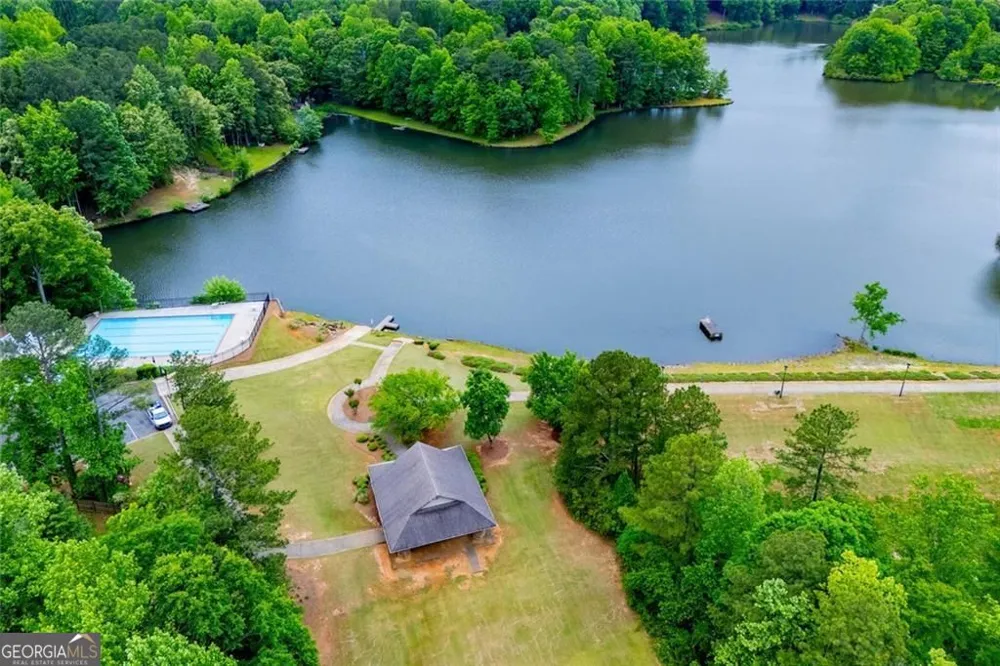 327 Swan DR Hiram, GA 30141