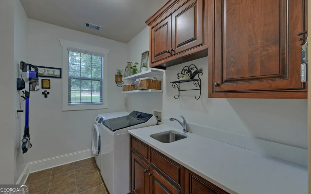 120 Ponderosa DR Hartwell, GA 30643