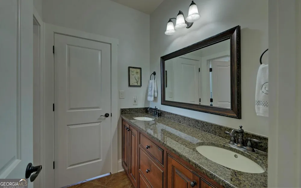 120 Ponderosa DR Hartwell, GA 30643