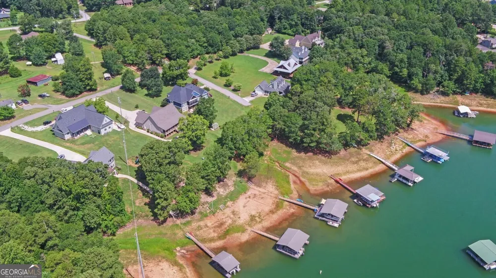 120 Ponderosa DR Hartwell, GA 30643