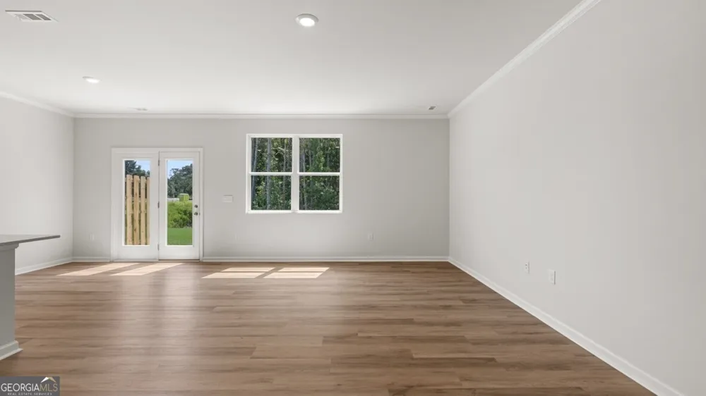 64 Berryville DR Dawsonville, GA 30534