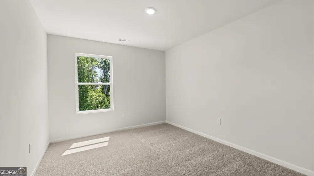 64 Berryville DR Dawsonville, GA 30534