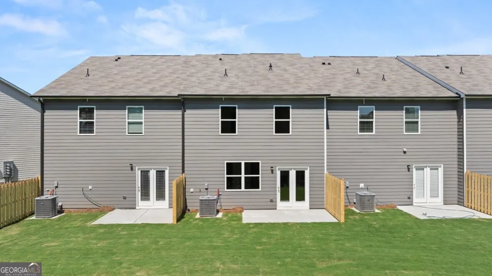 64 Berryville DR Dawsonville, GA 30534