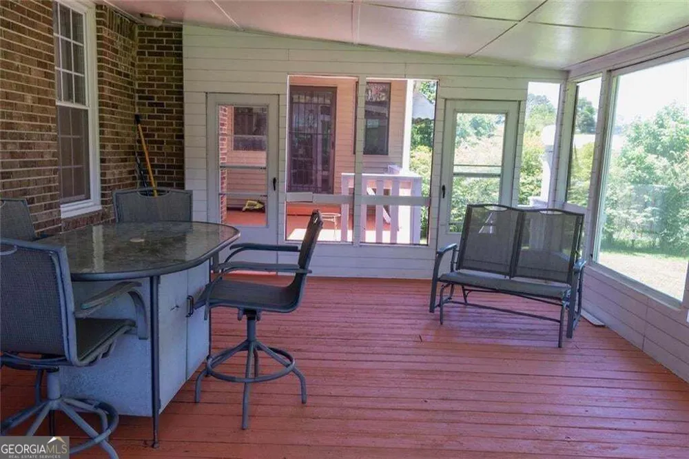 4625 Lovvorn RD Carrollton, GA 30117