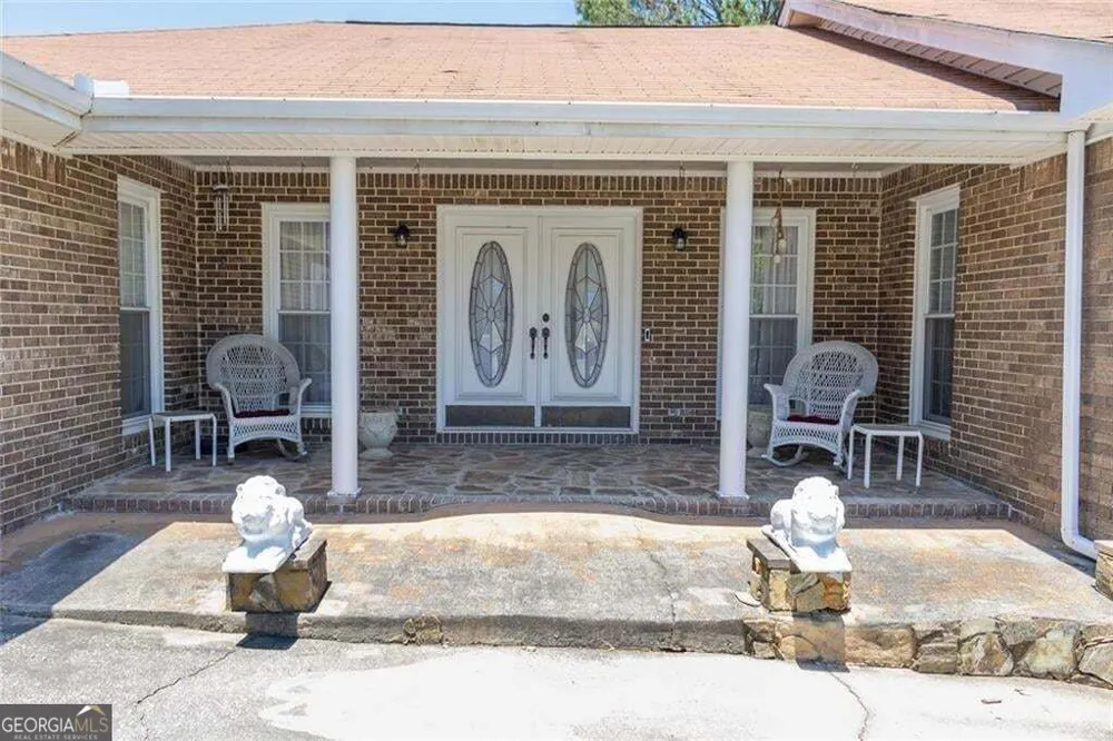 4625 Lovvorn RD Carrollton, GA 30117