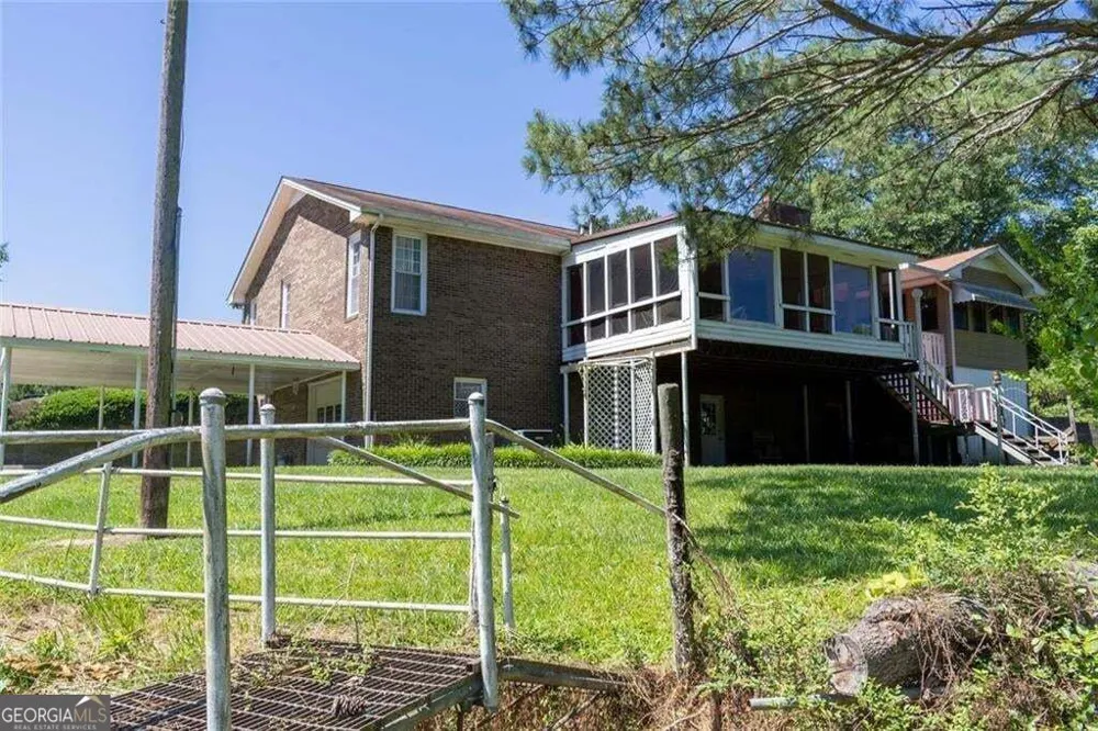 4625 Lovvorn RD Carrollton, GA 30117