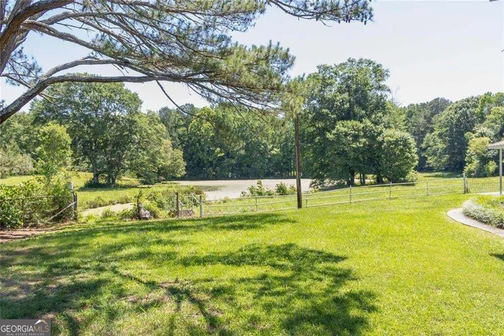 4625 Lovvorn RD Carrollton, GA 30117