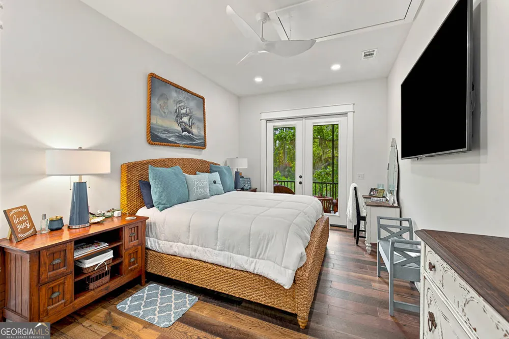 100 Virginia St. Simons, GA 31522