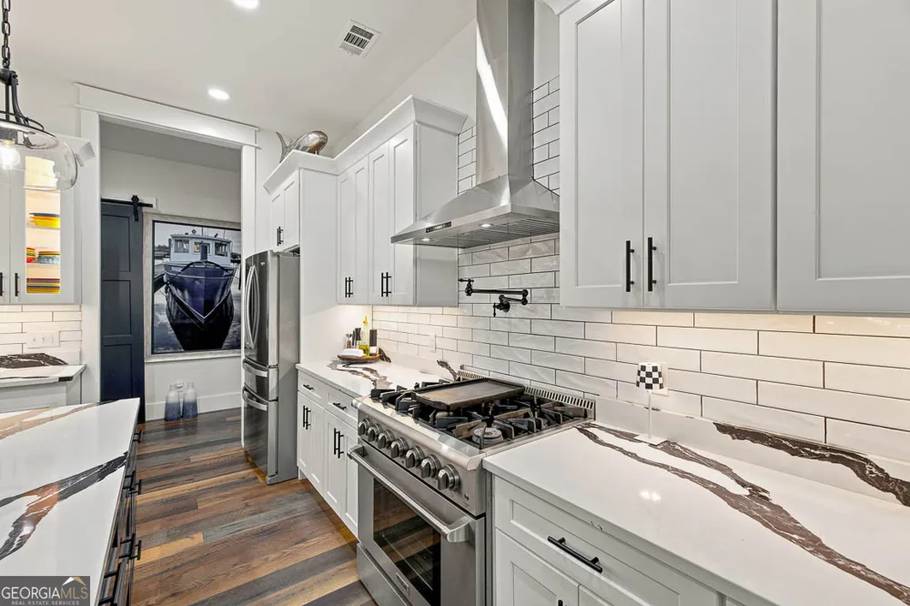 100 Virginia St. Simons, GA 31522