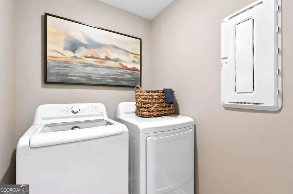 534 East Rope Mill Holly Springs, GA 30115