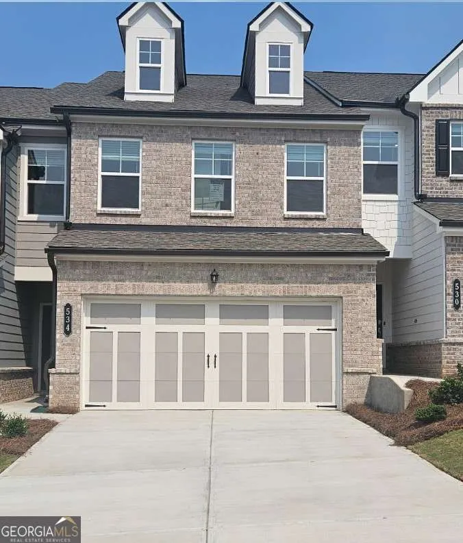 534 East Rope Mill Holly Springs, GA 30115