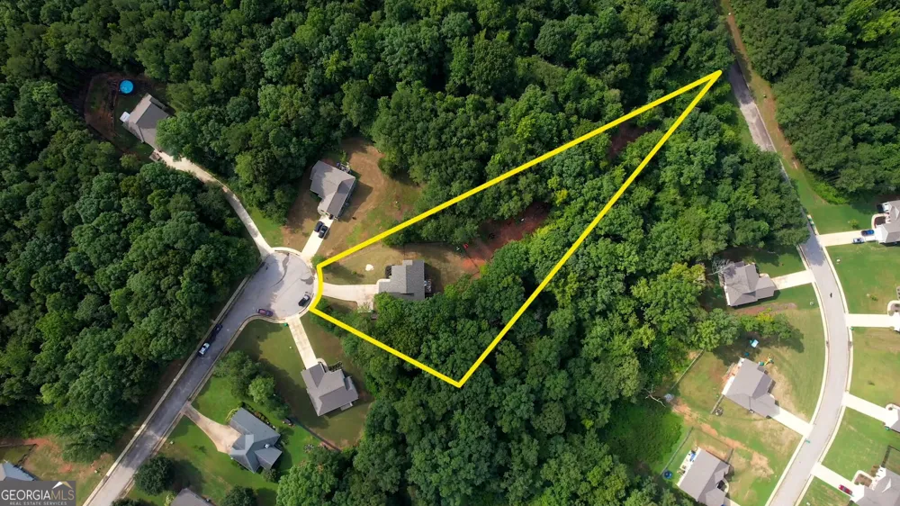 140 Genessa CT Mansfield, GA 30055