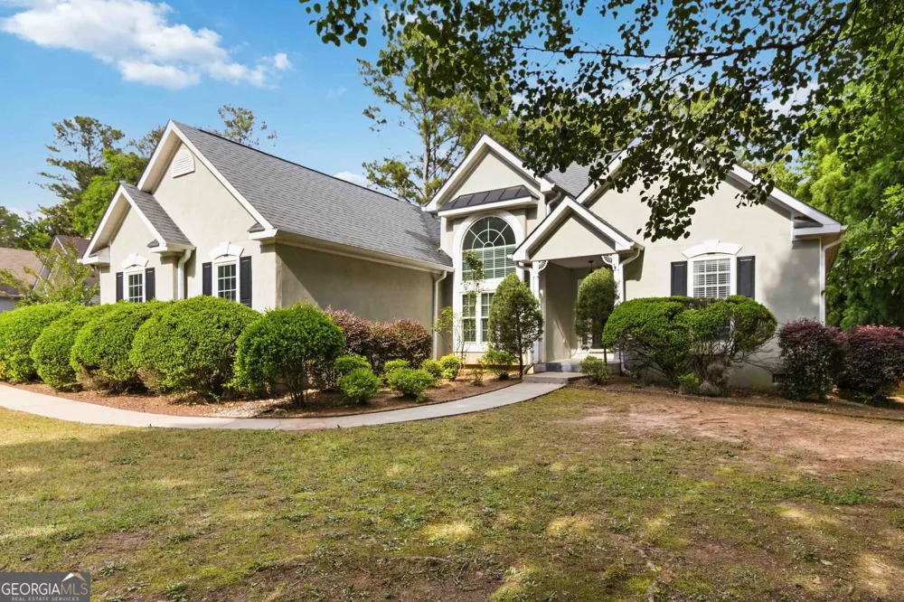 820 Clifton RDG McDonough, GA 30253