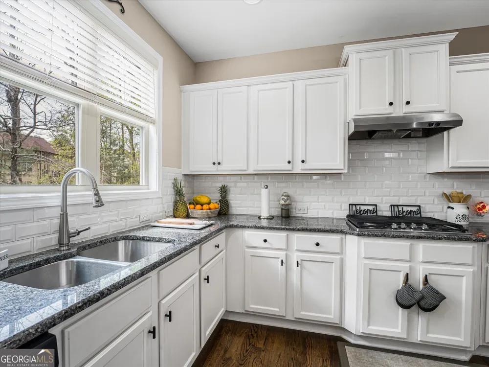 2297 Roberts View TRL Buford, GA 30519