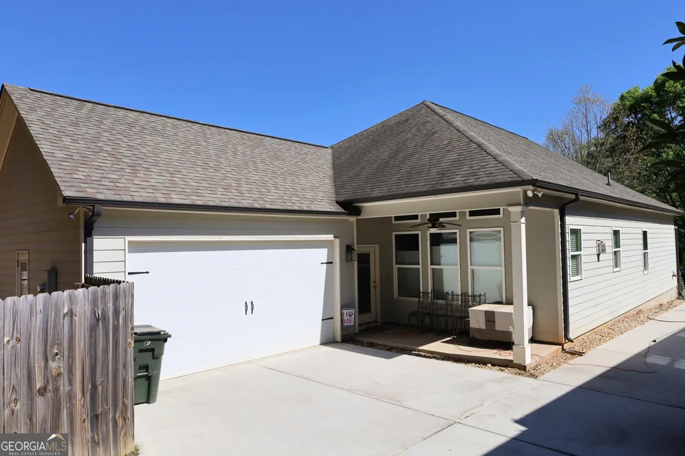 317 Edgewater DR Athens, GA 30605