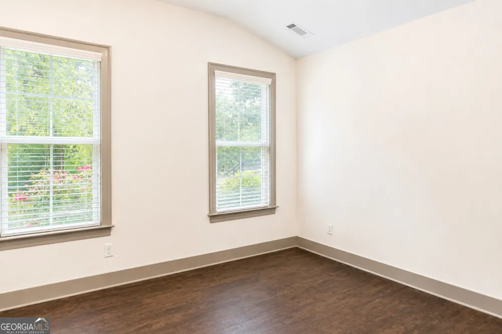 317 Edgewater DR Athens, GA 30605