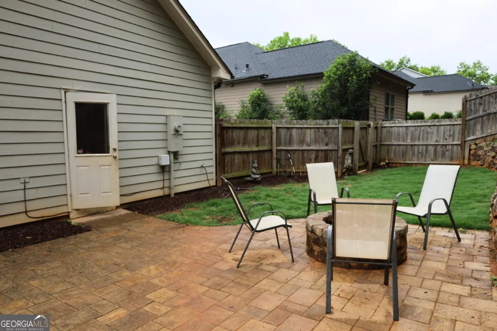 317 Edgewater DR Athens, GA 30605