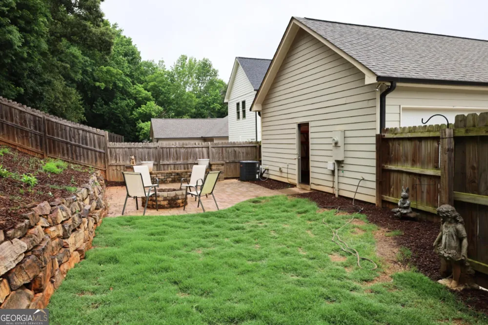 317 Edgewater DR Athens, GA 30605