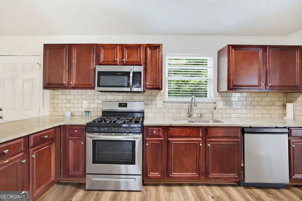 6260 Selborn DR SW South Fulton, GA 30331