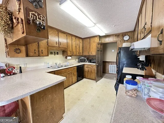 135 NE Chumley RD NE Milledgeville, GA 31061