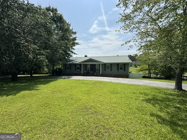 135 NE Chumley RD NE Milledgeville, GA 31061