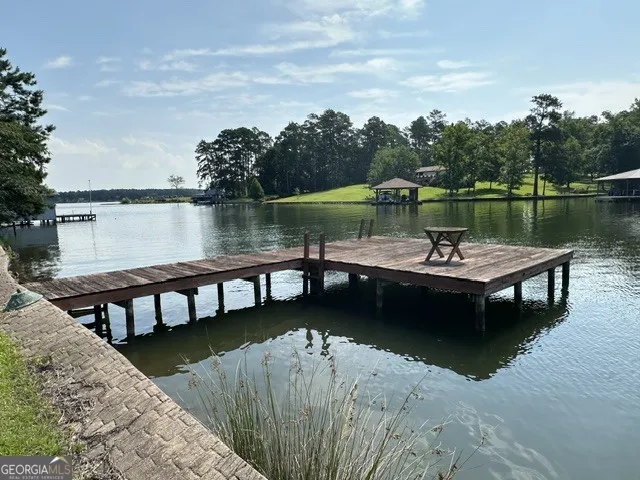 135 NE Chumley RD NE Milledgeville, GA 31061