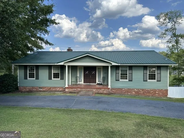 135 NE Chumley RD NE Milledgeville, GA 31061