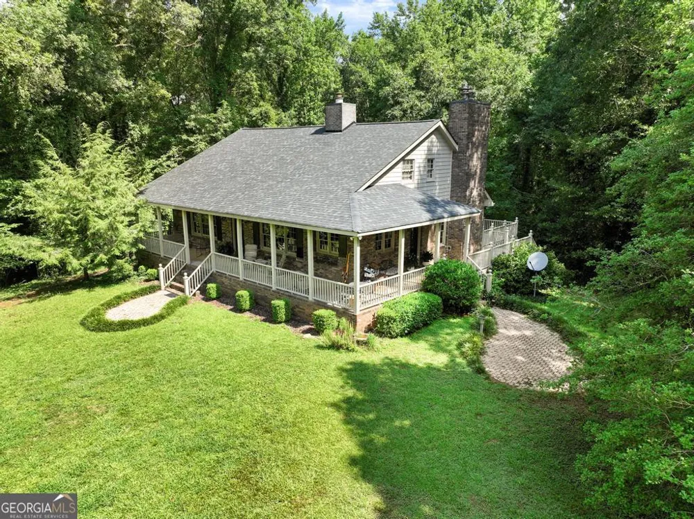 151 Evans RD Milner, GA 30257