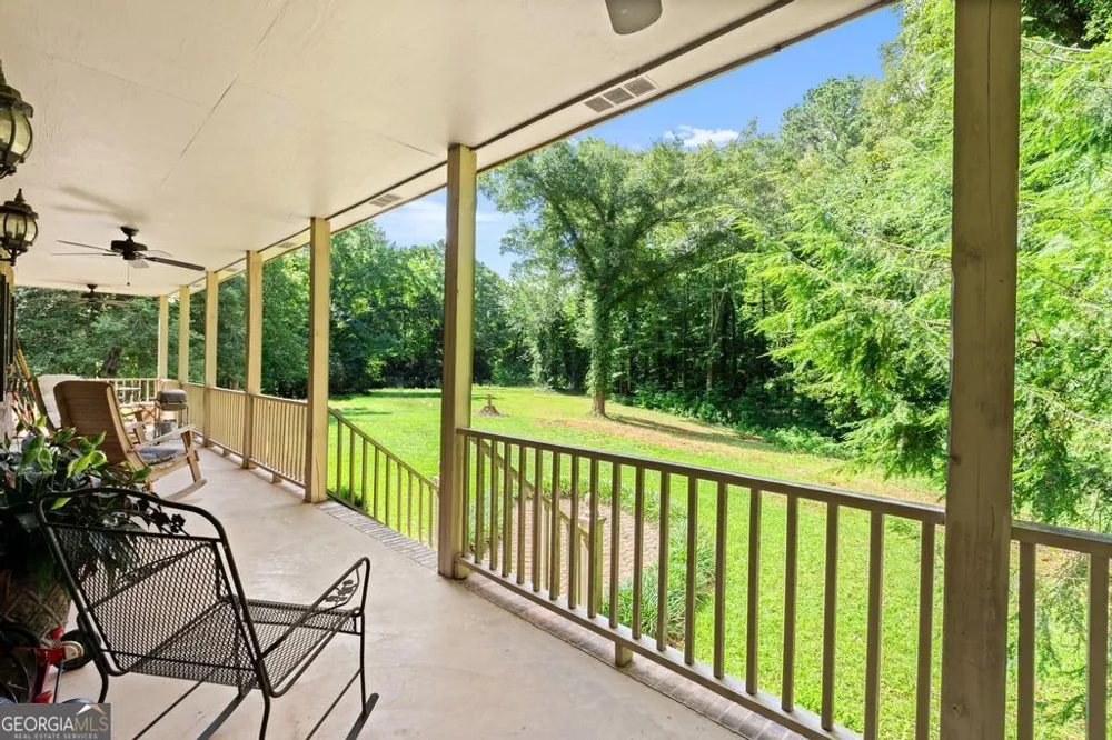 151 Evans RD Milner, GA 30257