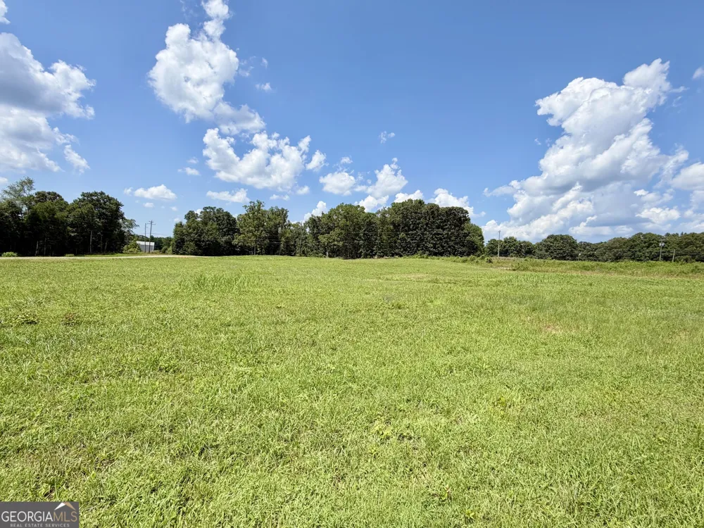 2118 Brewers Mill RD Elberton, GA 30635