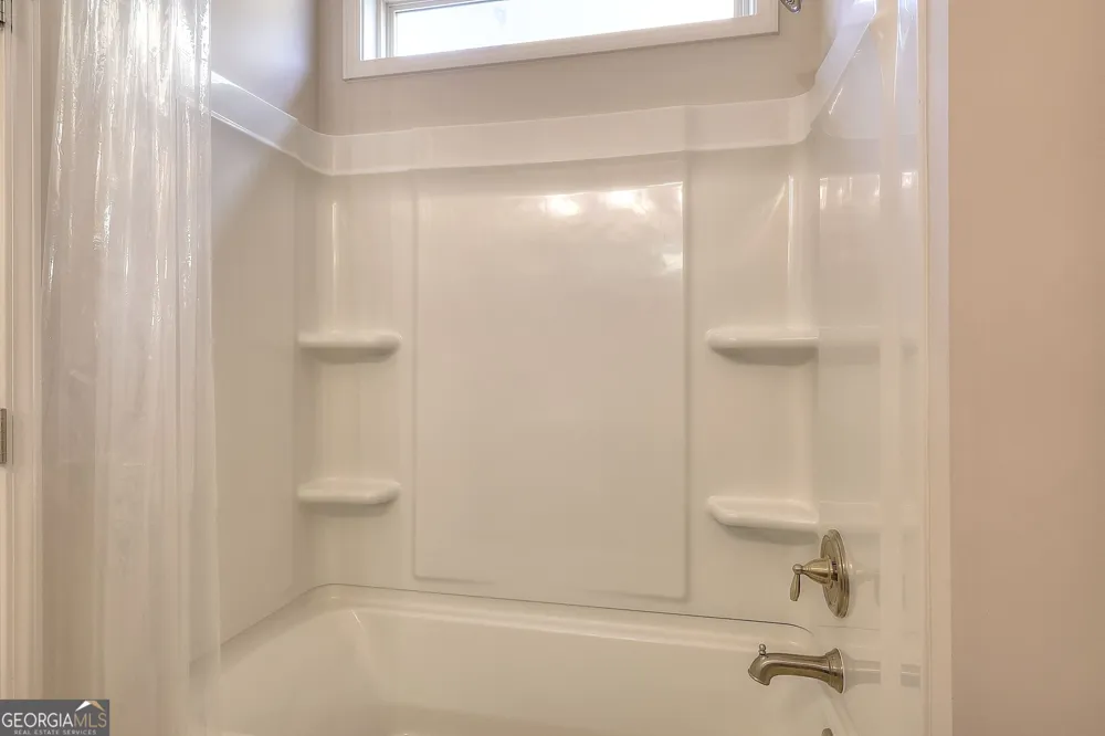 2181 Hempstead CT Snellville, GA 30078