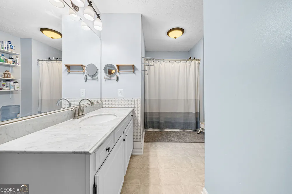 2460 Arbour Trace TER Suwanee, GA 30024