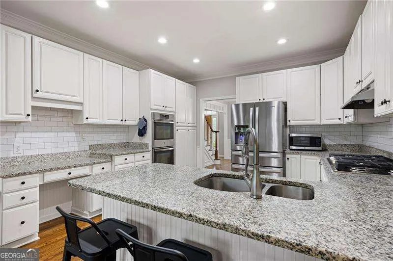 3180 Crestmont WAY NW Kennesaw, GA 30152