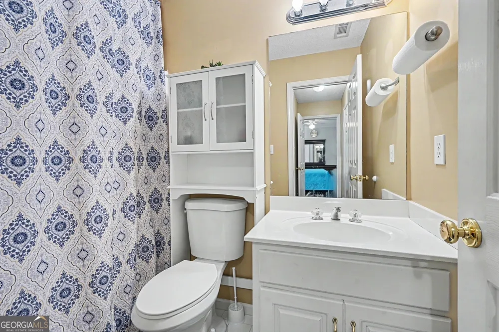 4299 Donerail DR Snellville, GA 30039