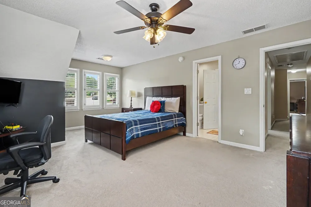 4299 Donerail DR Snellville, GA 30039