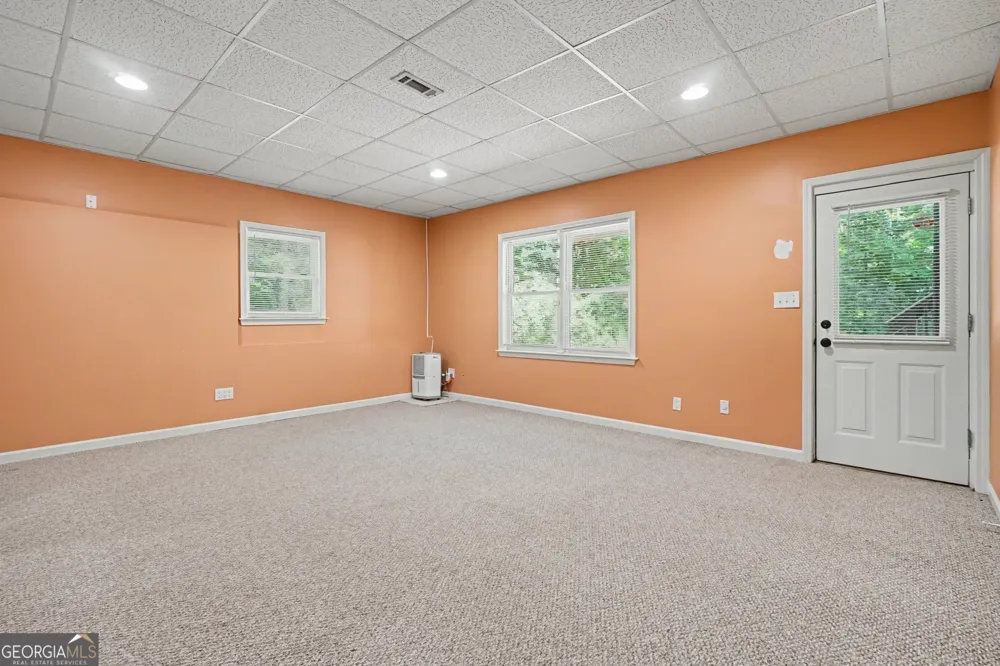 4299 Donerail DR Snellville, GA 30039