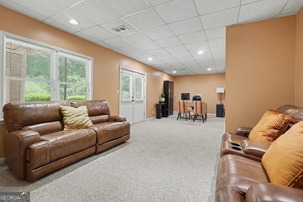 4299 Donerail DR Snellville, GA 30039