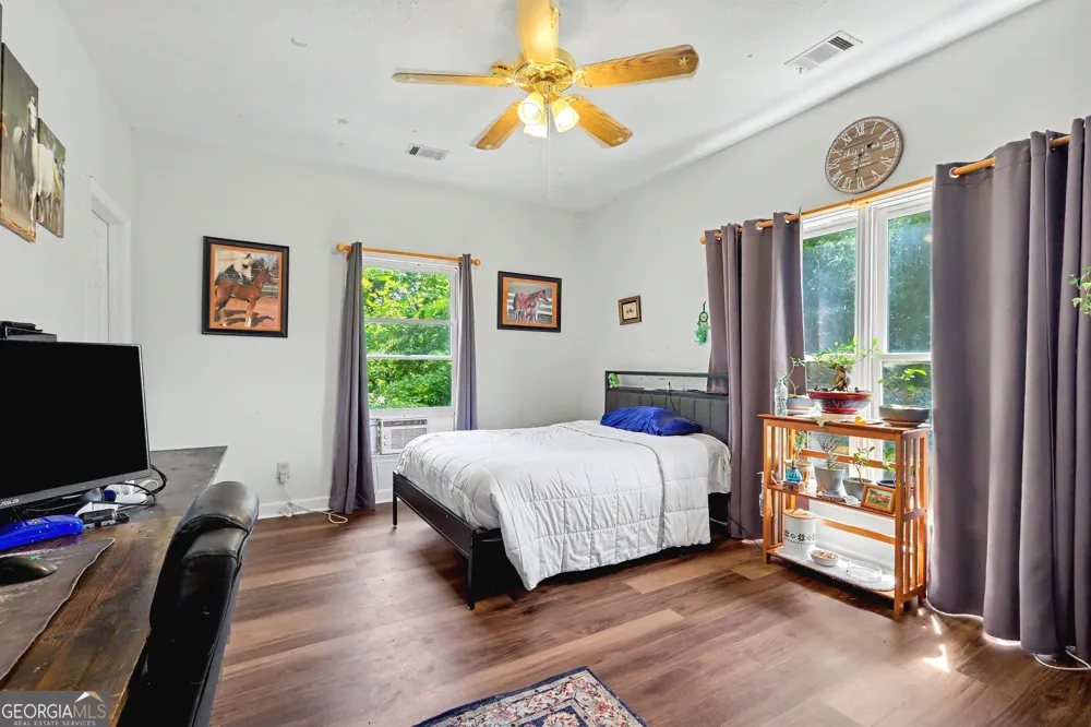 160 Tanya RD Milledgeville, GA 31061