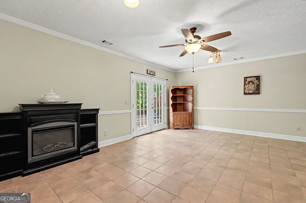 160 Tanya RD Milledgeville, GA 31061