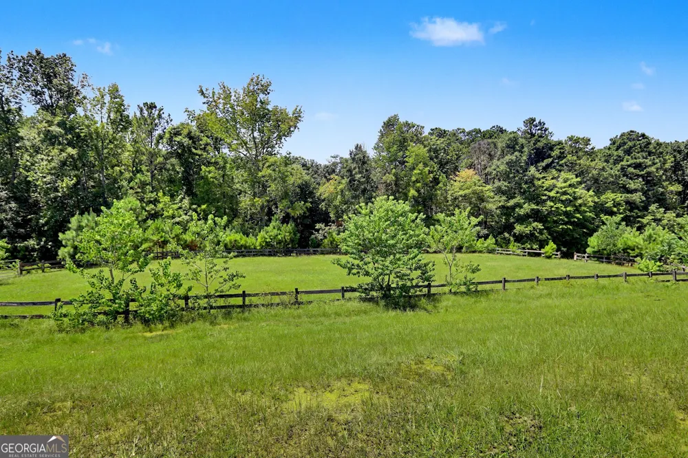 160 Tanya RD Milledgeville, GA 31061