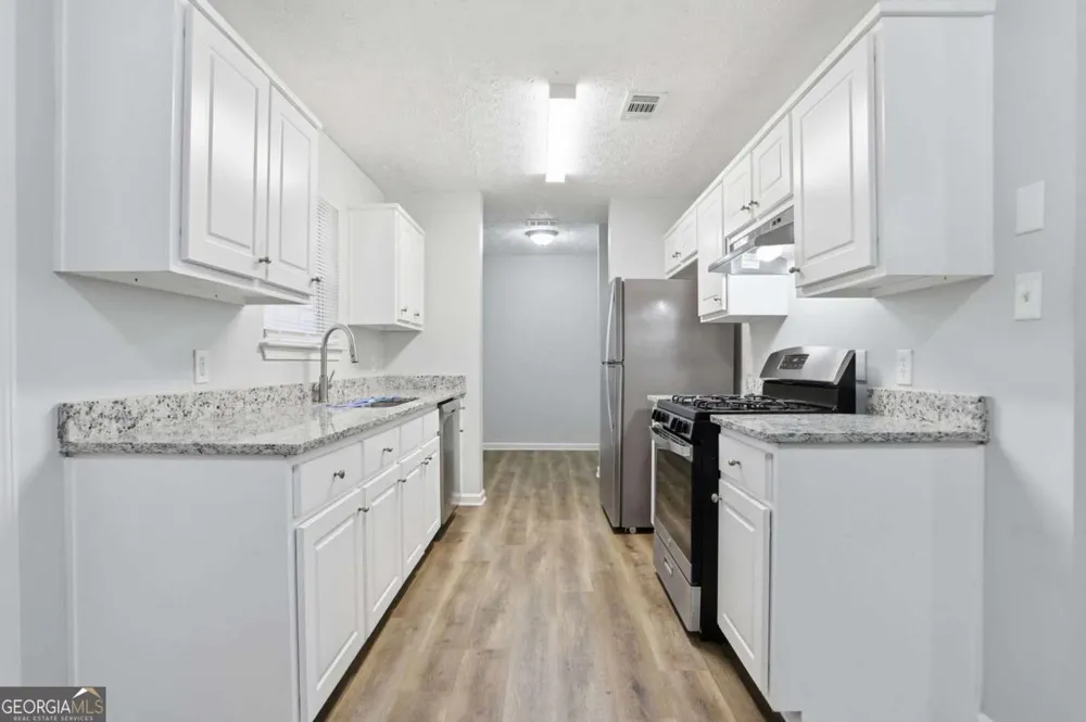 11066 Shannon CIR Hampton, GA 30228