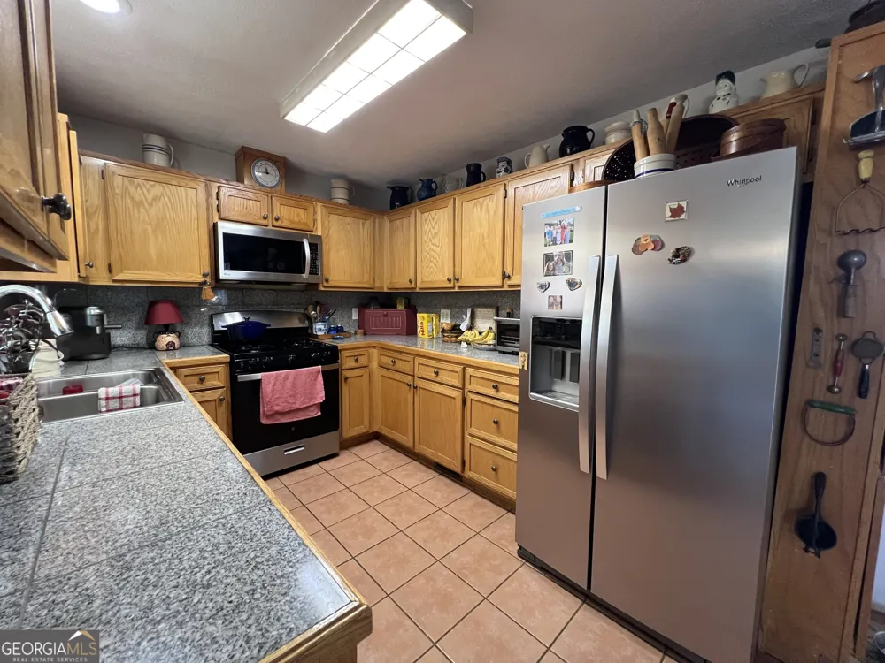 1512 Buckeye RD East Dublin, GA 31027