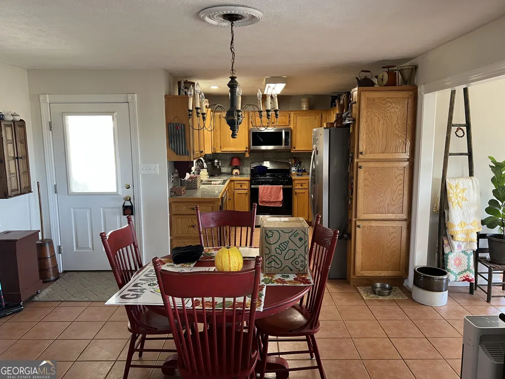 1512 Buckeye RD East Dublin, GA 31027