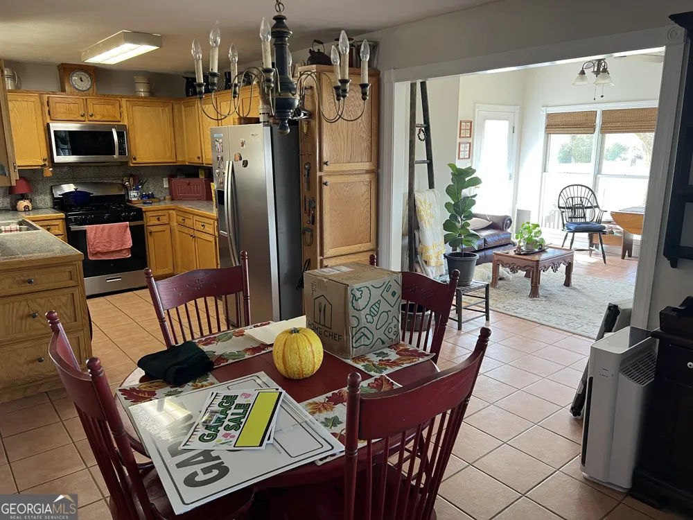 1512 Buckeye RD East Dublin, GA 31027