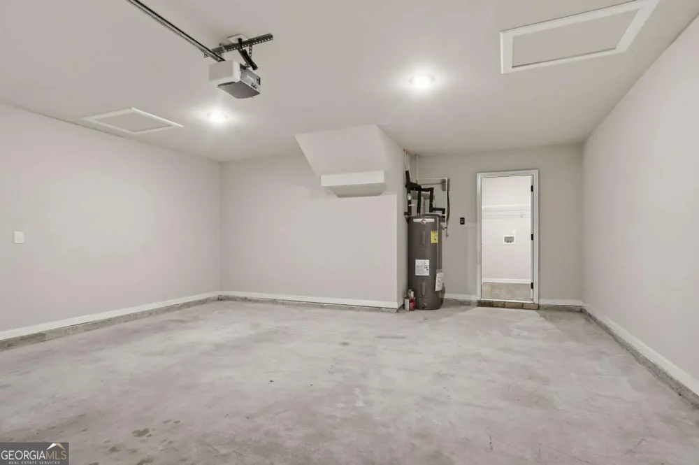 133 W Lexington AVE Griffin, GA 30223